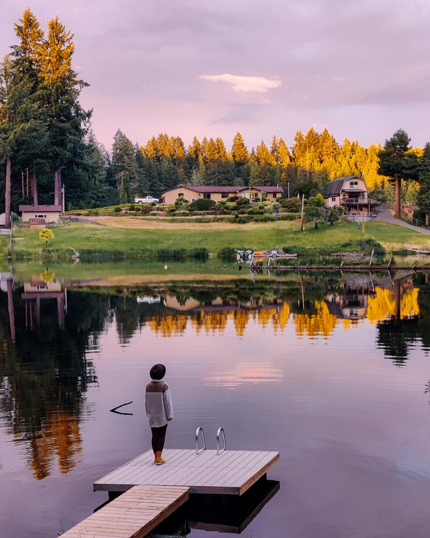 Sonnenuntergang am Lake St. Clair, Washington, USA